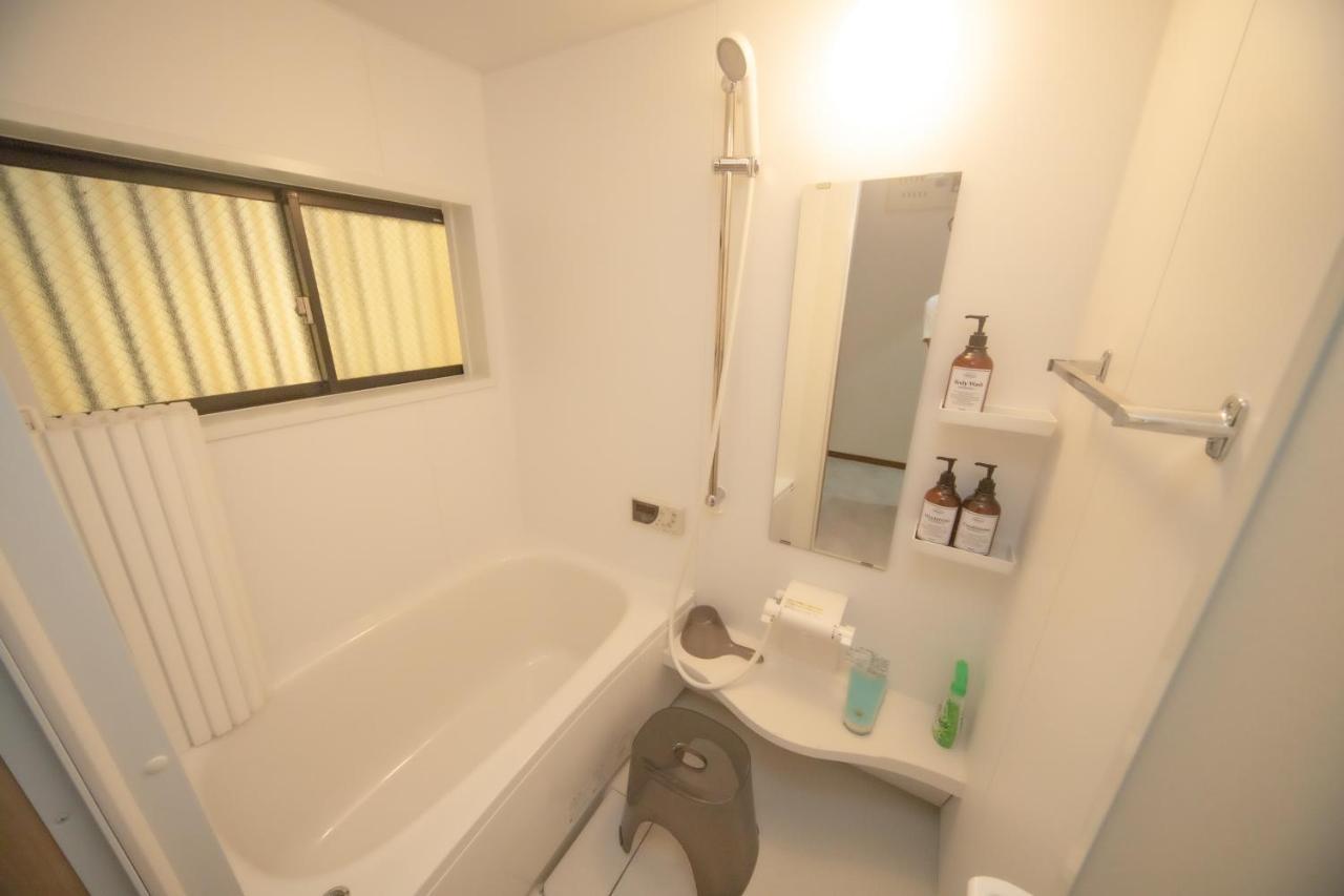 Jomira & Jony House Apartment Tokyo